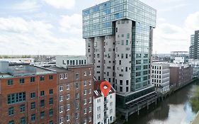 Zentral Gelegenes Premium-Apartment Mit Viel Tageslicht